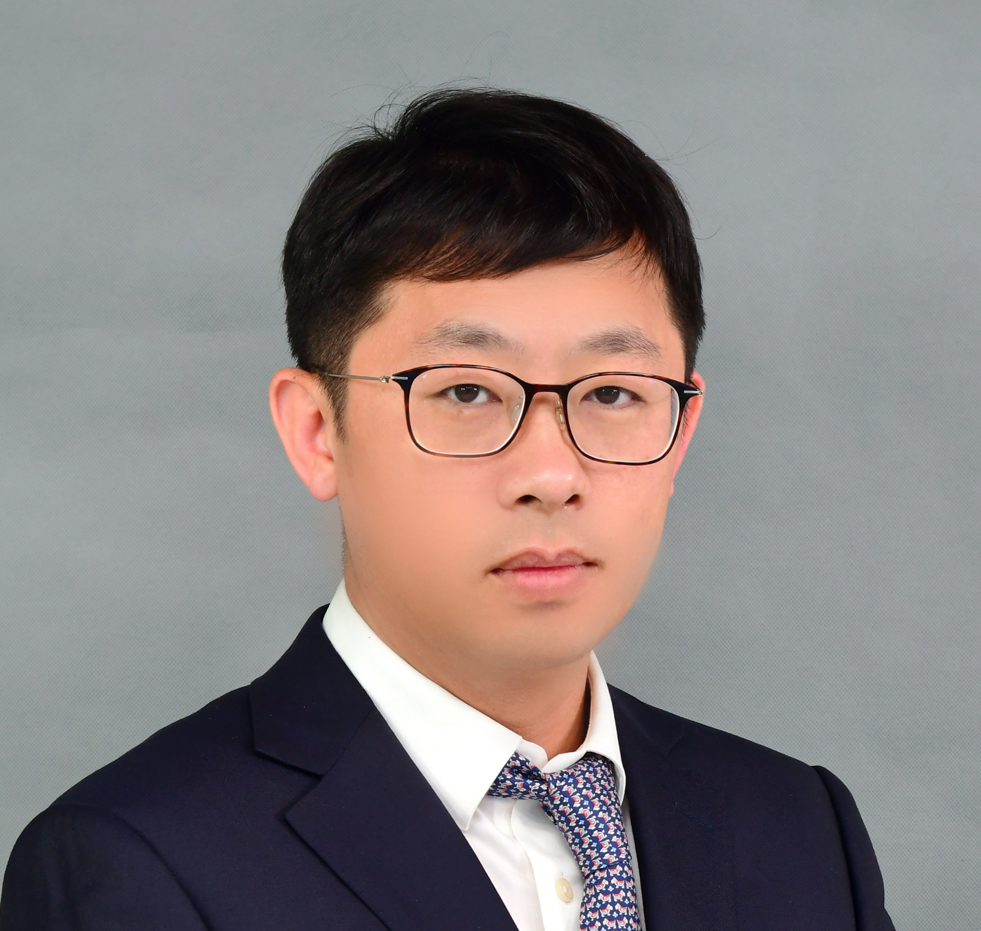 教研室主任 陈曦